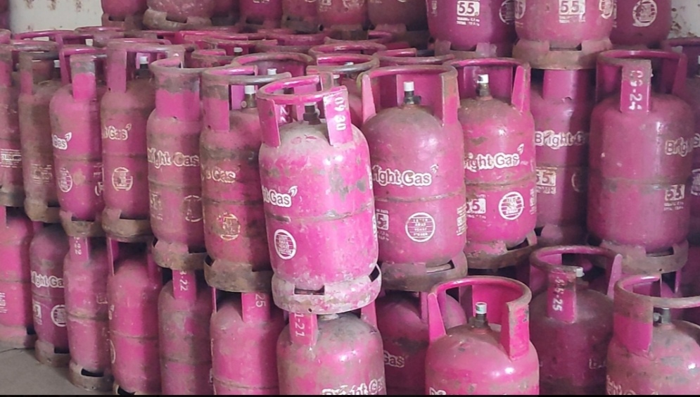 Harga Gas Nonsubsidi Naik Signifikan.