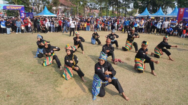 Dewan Kesenian Kabupaten Banjar Hadirkan Bela diri Kuntau