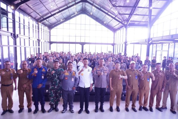 Bupati Banjar Buka Pelatihan Dasar Yang Diikuti 100 Linmas.